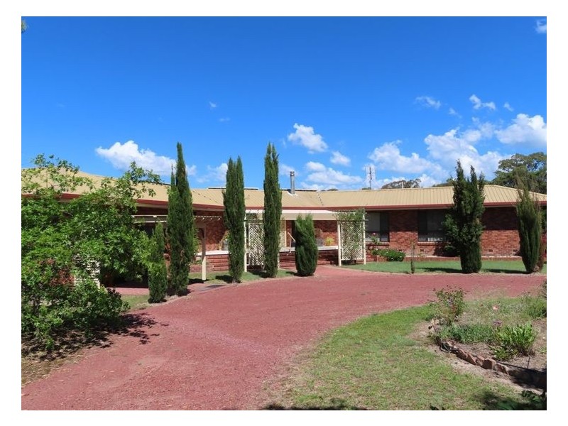 34 Kingston Road, Stanthorpe QLD 4380