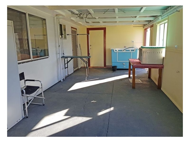 18 Aerodrome Road, Stanthorpe QLD 4380