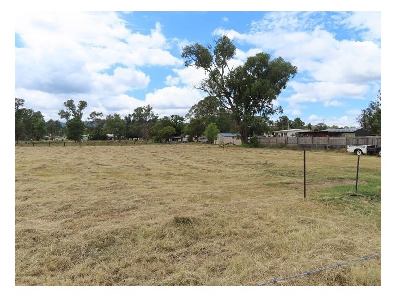 Lot 45 Glenlyon Street, Wallangarra QLD 4383