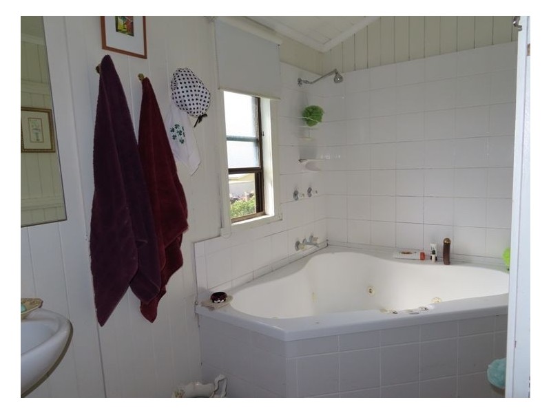 53 Railway Street, Stanthorpe QLD 4380