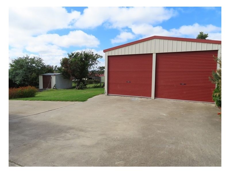 53 Railway Street, Stanthorpe QLD 4380