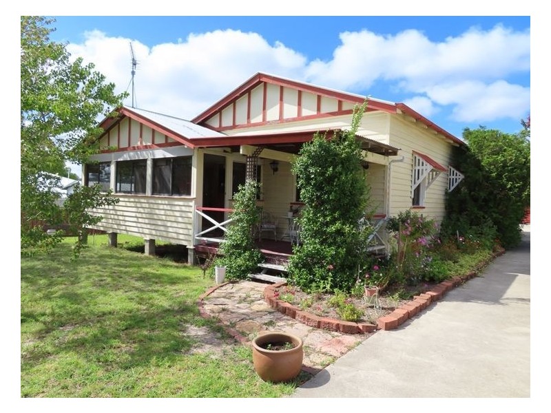 53 Railway Street, Stanthorpe QLD 4380
