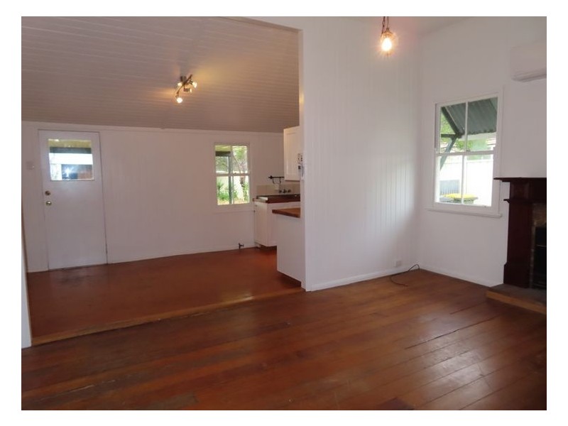 1 Lane Street, Stanthorpe QLD 4380