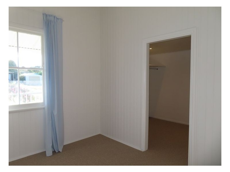 1 Lane Street, Stanthorpe QLD 4380