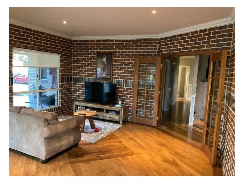 27 McKillop Lane, Stanthorpe QLD 4380