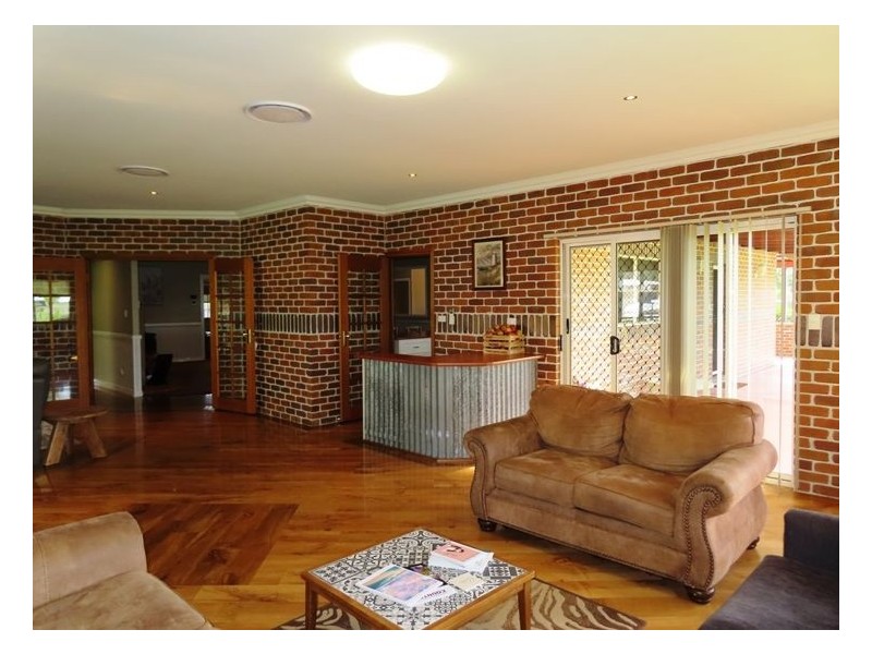 27 McKillop Lane, Stanthorpe QLD 4380