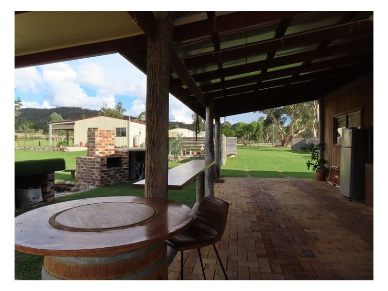 75 Cavallaro Lane, Glen Aplin QLD 4381