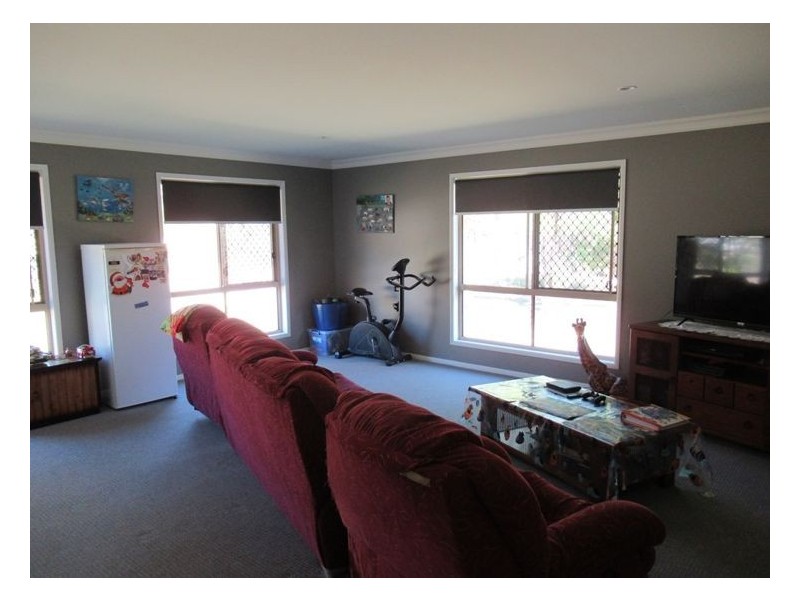 3 Mariposa Place, Stanthorpe QLD 4380