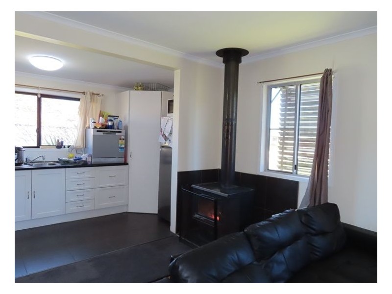 68 Railway Street, Stanthorpe QLD 4380