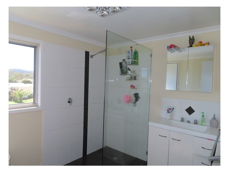 68 Railway Street, Stanthorpe QLD 4380