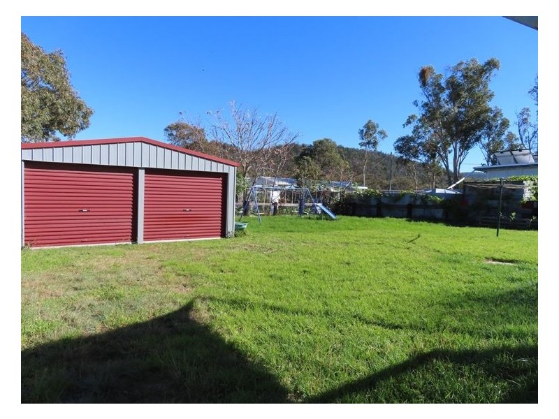 27 Walters Road, Glen Aplin QLD 4381