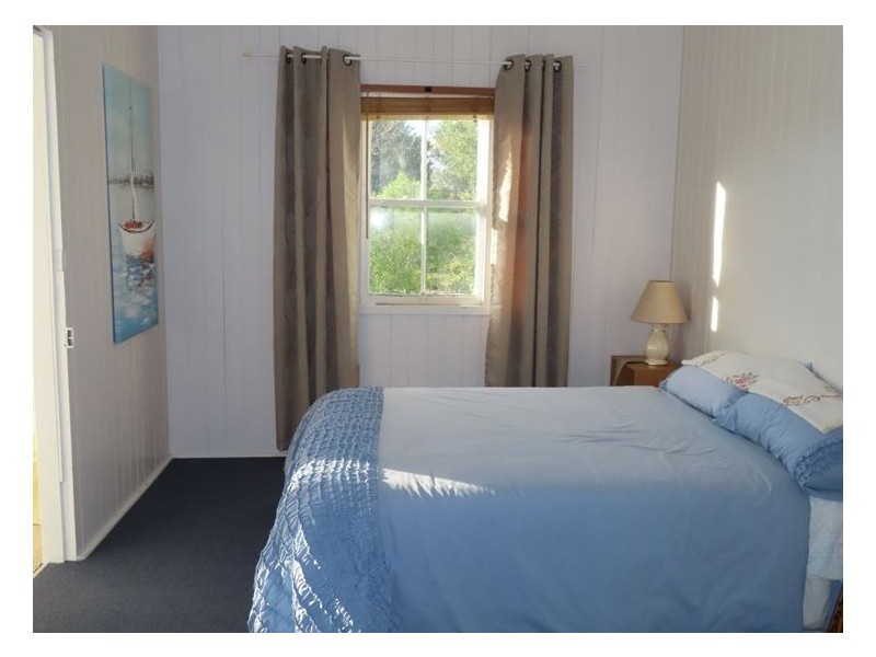17 Johnson Street, Stanthorpe QLD 4380