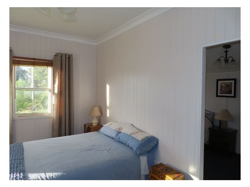 17 Johnson Street, Stanthorpe QLD 4380