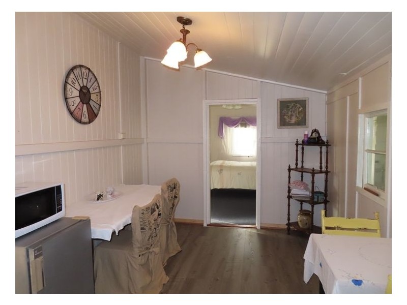 17 Johnson Street, Stanthorpe QLD 4380