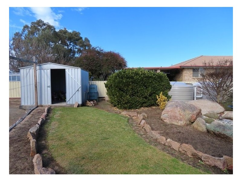 37 Granite, Stanthorpe QLD 4380