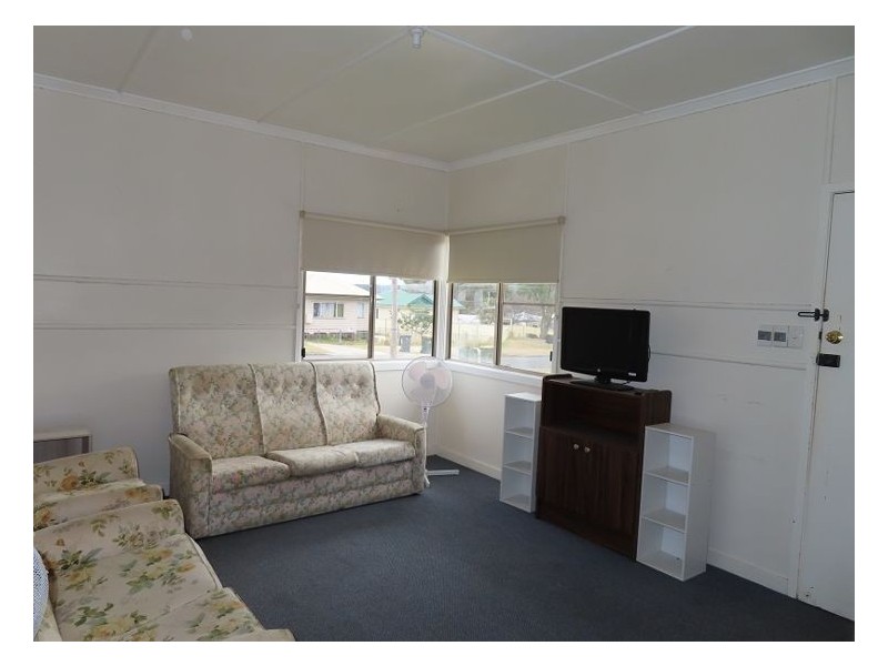 11 Stanton Street, Stanthorpe QLD 4380