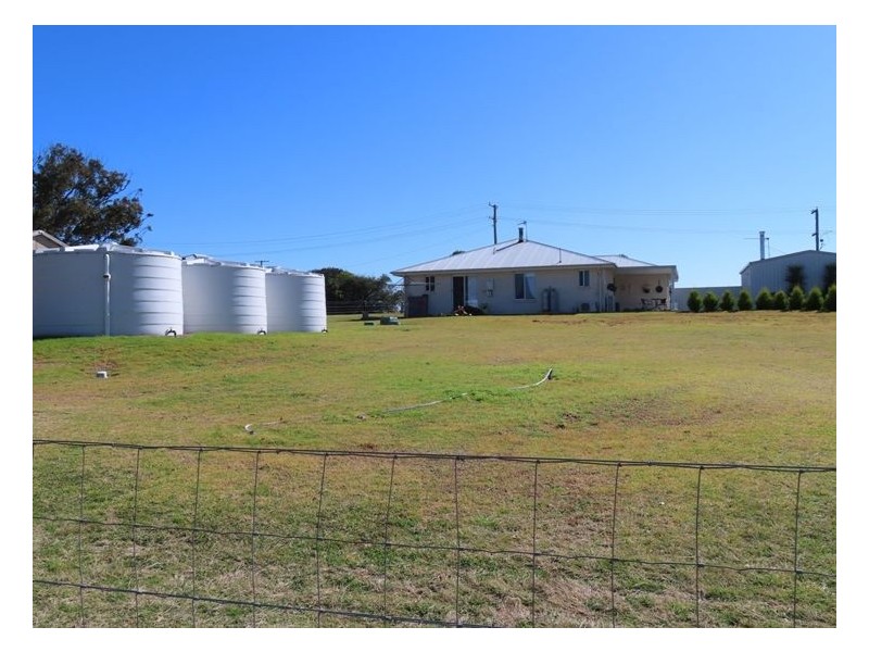 81 Mandelkow Road, The Summit QLD 4377