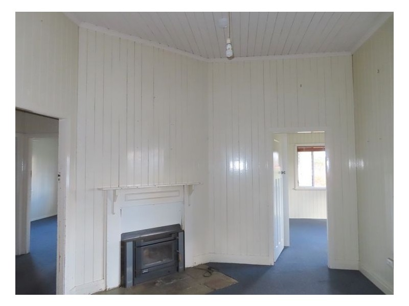 5 Creek Street, Stanthorpe QLD 4380