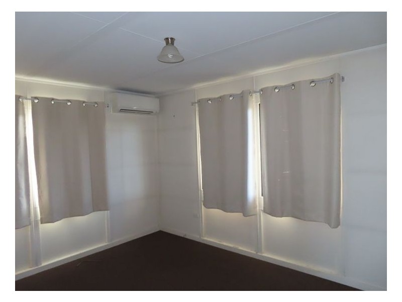 5 Ellevsen Street, Stanthorpe QLD 4380