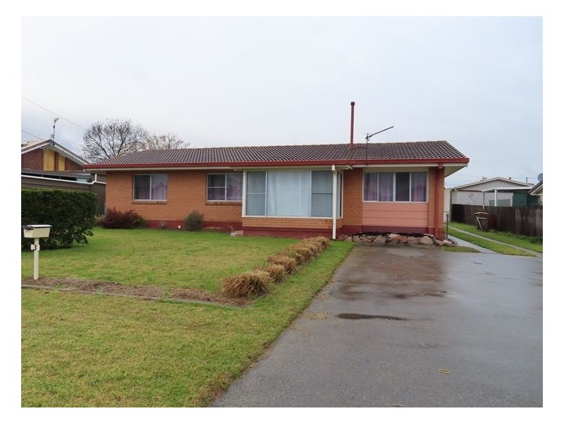 3 Mackenzie Street, Stanthorpe QLD 4380