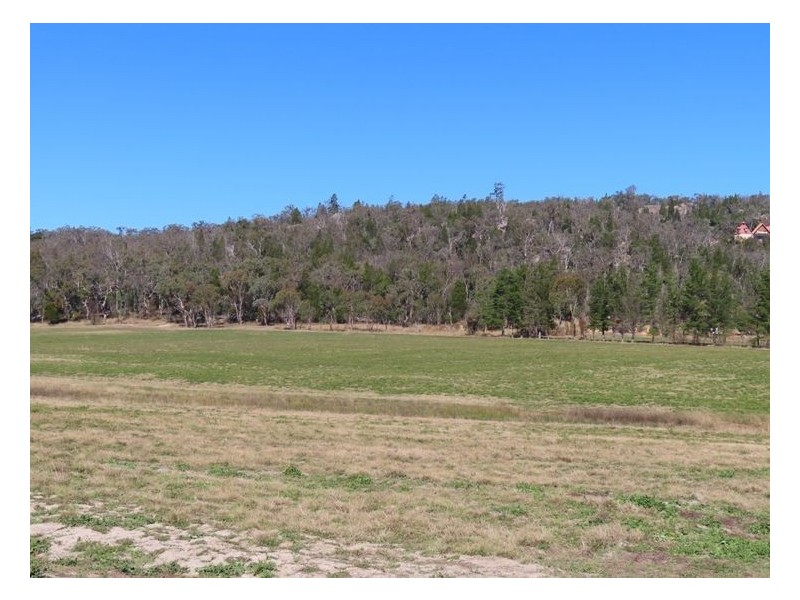 101 Townsend Road, Glen Aplin QLD 4381