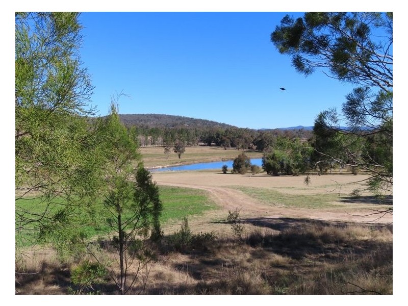 101 Townsend Road, Glen Aplin QLD 4381