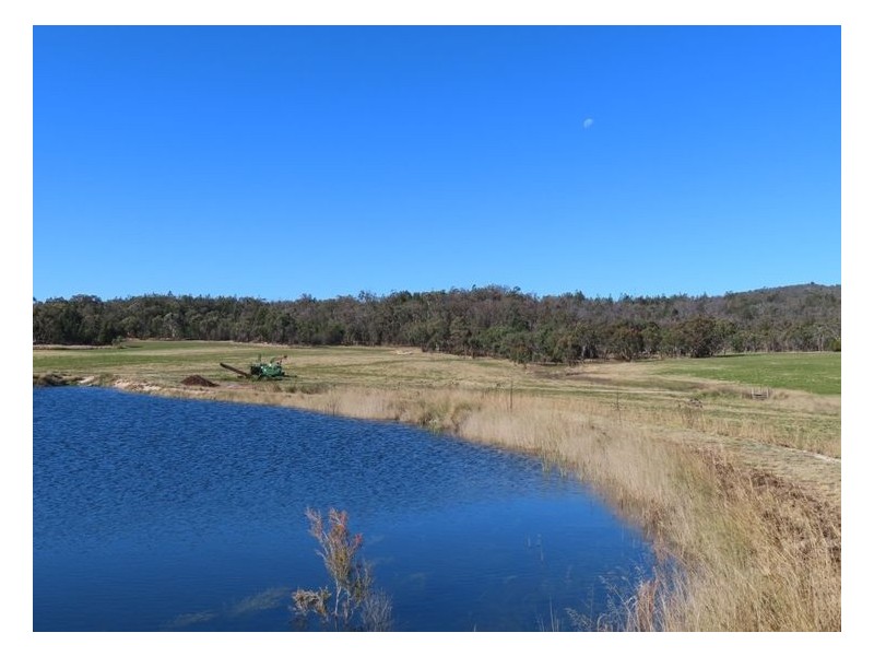 101 Townsend Road, Glen Aplin QLD 4381