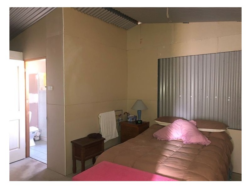 15 Glenlyon Street, Wallangarra QLD 4383