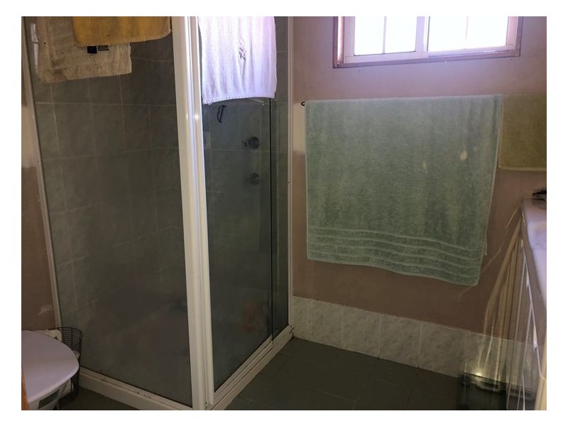 15 Glenlyon Street, Wallangarra QLD 4383