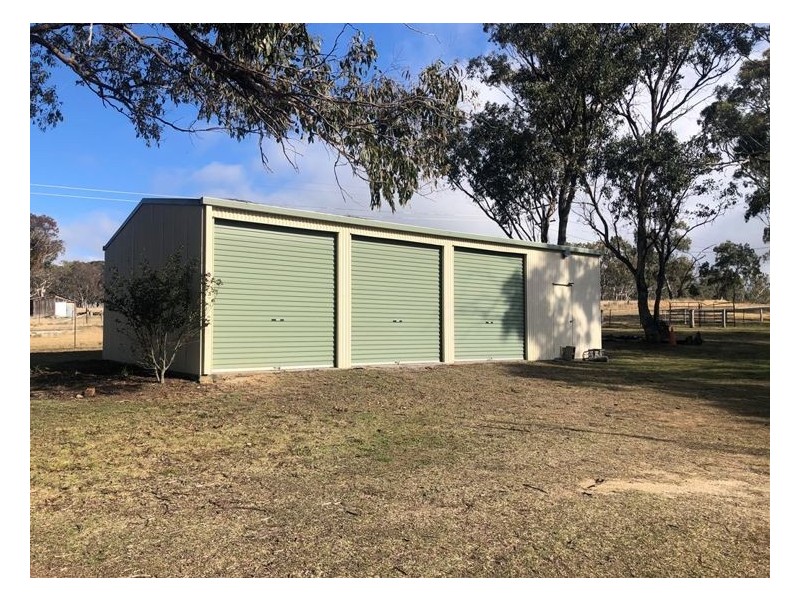 15 Glenlyon Street, Wallangarra QLD 4383