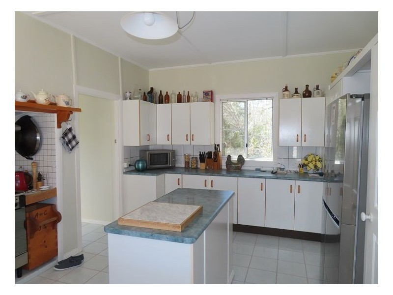 154 Nundubbermere Road, Stanthorpe QLD 4380