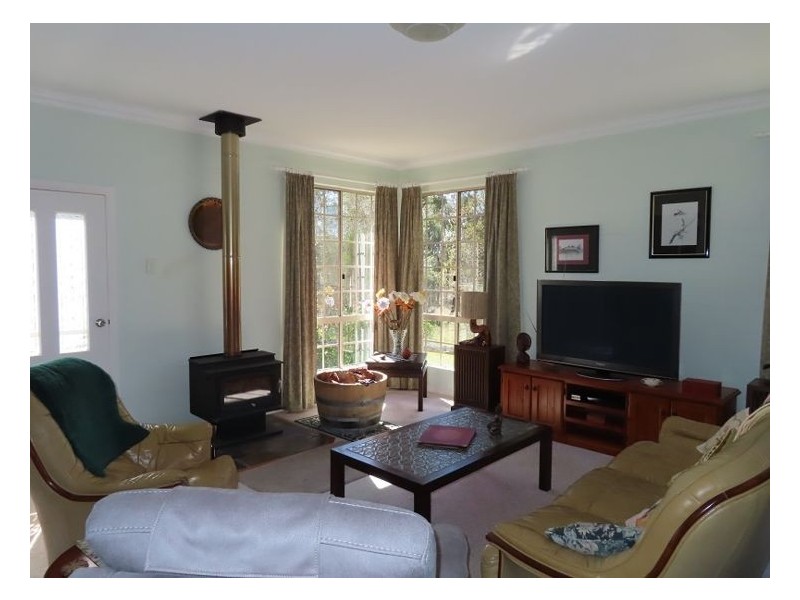 154 Nundubbermere Road, Stanthorpe QLD 4380