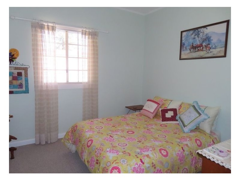 154 Nundubbermere Road, Stanthorpe QLD 4380