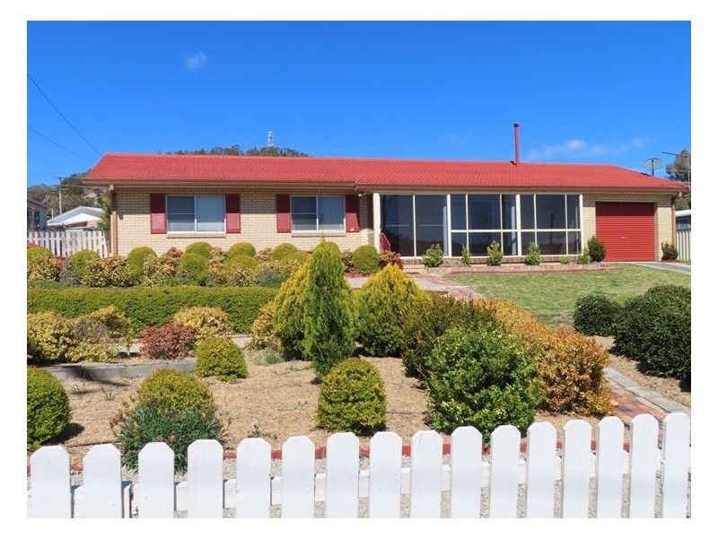 57 High Street, Stanthorpe QLD 4380