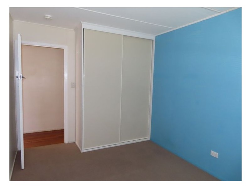 37 Wallangarra Road, Stanthorpe QLD 4380