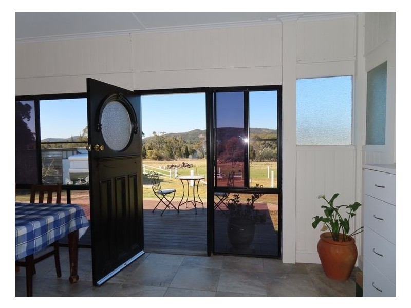 32 Cameron Road, Stanthorpe QLD 4380