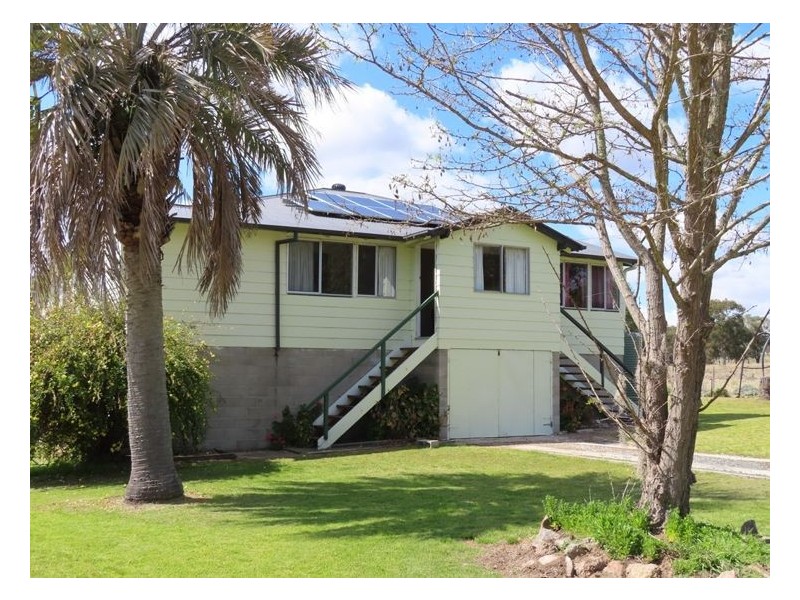 88 Paling Yard Road, Wallangarra QLD 4383