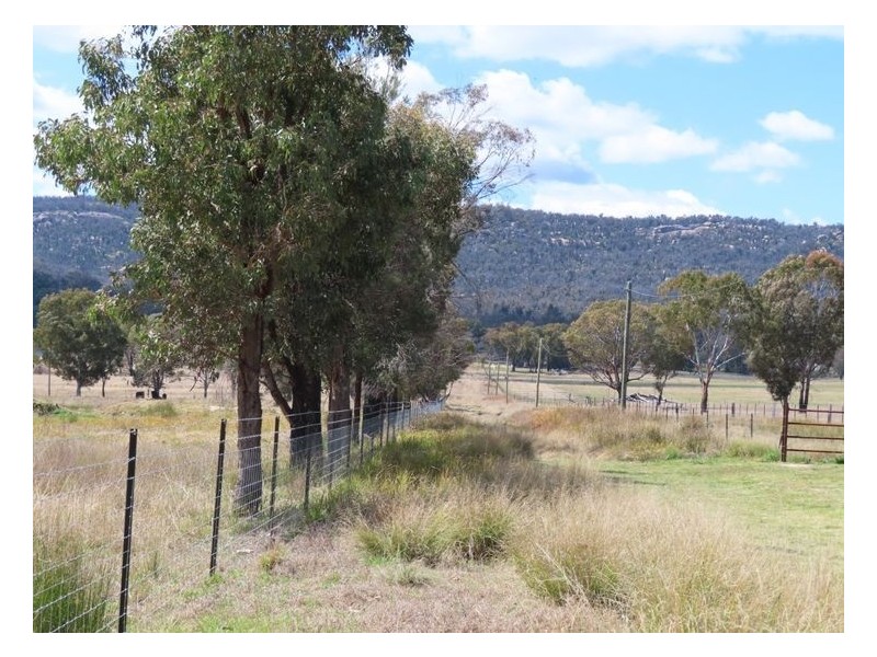 88 Paling Yard Road, Wallangarra QLD 4383