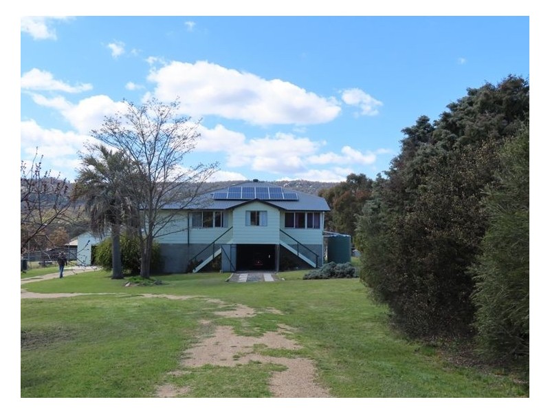88 Paling Yard Road, Wallangarra QLD 4383