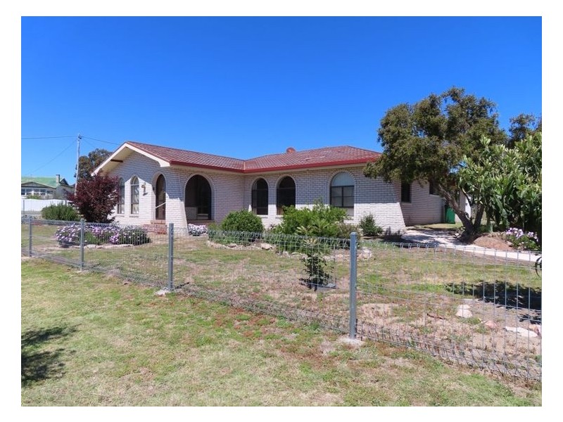 29A Pierpoint Street, Stanthorpe QLD 4380