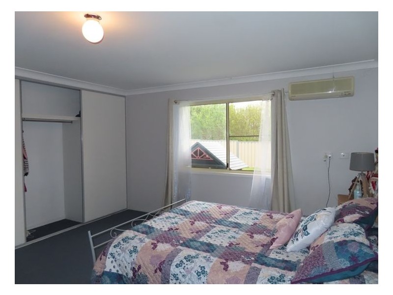 87 College Road, Stanthorpe QLD 4380