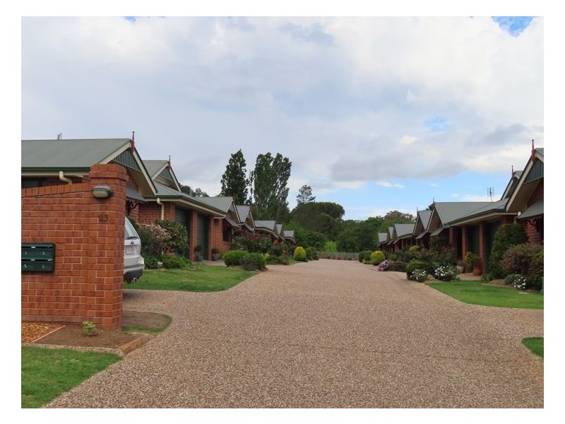 Unit 5 23 Granite Street, Stanthorpe QLD 4380