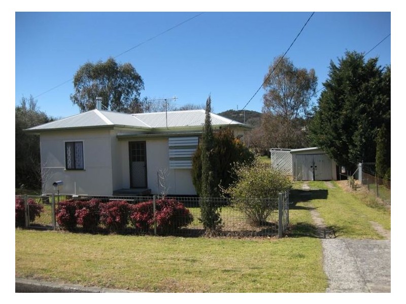 5 Denham Street, Stanthorpe QLD 4380