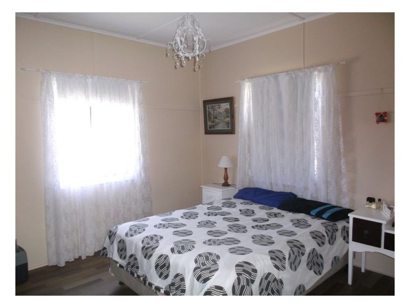 5 Denham Street, Stanthorpe QLD 4380