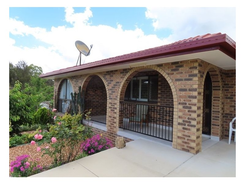 16 Anzac Street, Stanthorpe QLD 4380