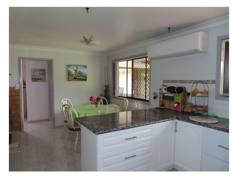 16 Anzac Street, Stanthorpe QLD 4380