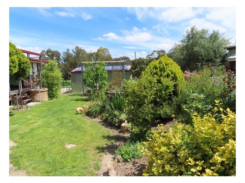 16 Anzac Street, Stanthorpe QLD 4380