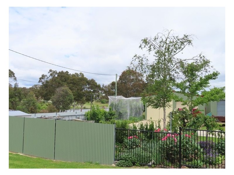 16 Anzac Street, Stanthorpe QLD 4380