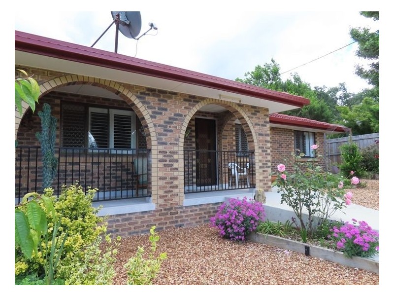 16 Anzac Street, Stanthorpe QLD 4380