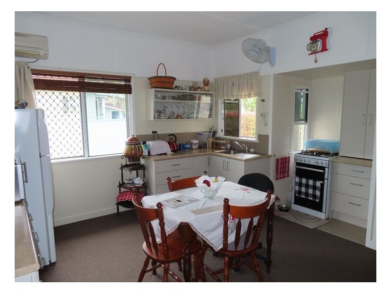 34 Glenlyon Street, Wallangarra QLD 4383